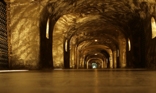 0.fjutrbw8ftk-feuil4-min